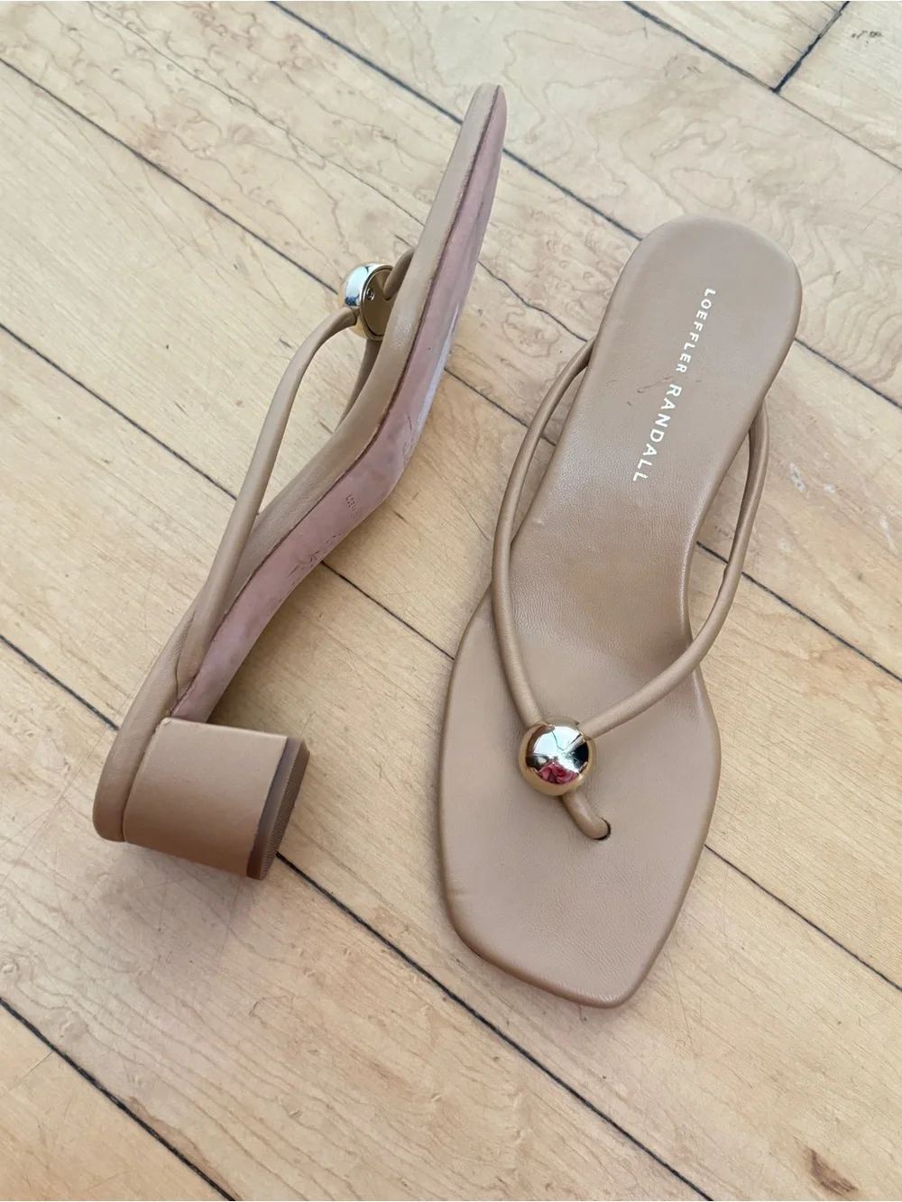 Loeffler Randall flip flop sandal with metal hardware nude leather size7